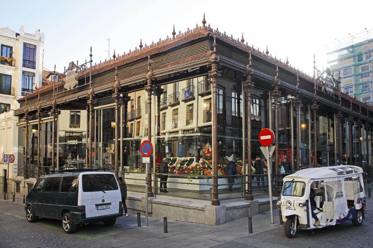 Plaza Mayor Suite Madrid Exterior photo